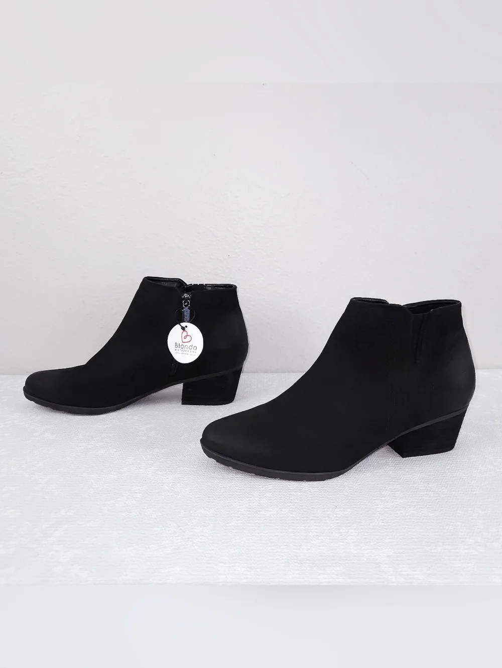 BLONDO Valli 2.0 Boots US 12 Waterproof Black Nubuck Heeled Ankle Booties